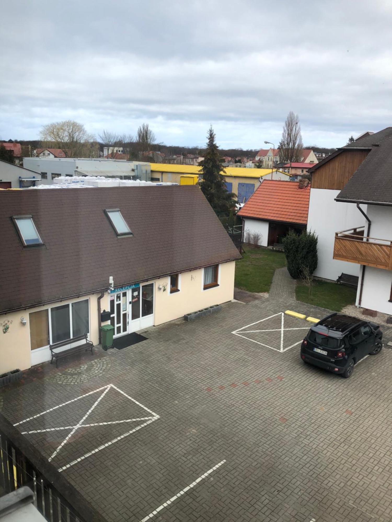 Dom Wczasowy Oliwia Kołobrzeg Exteriör bild