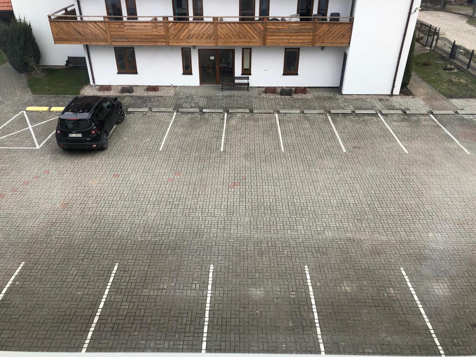 Dom Wczasowy Oliwia Kołobrzeg Exteriör bild