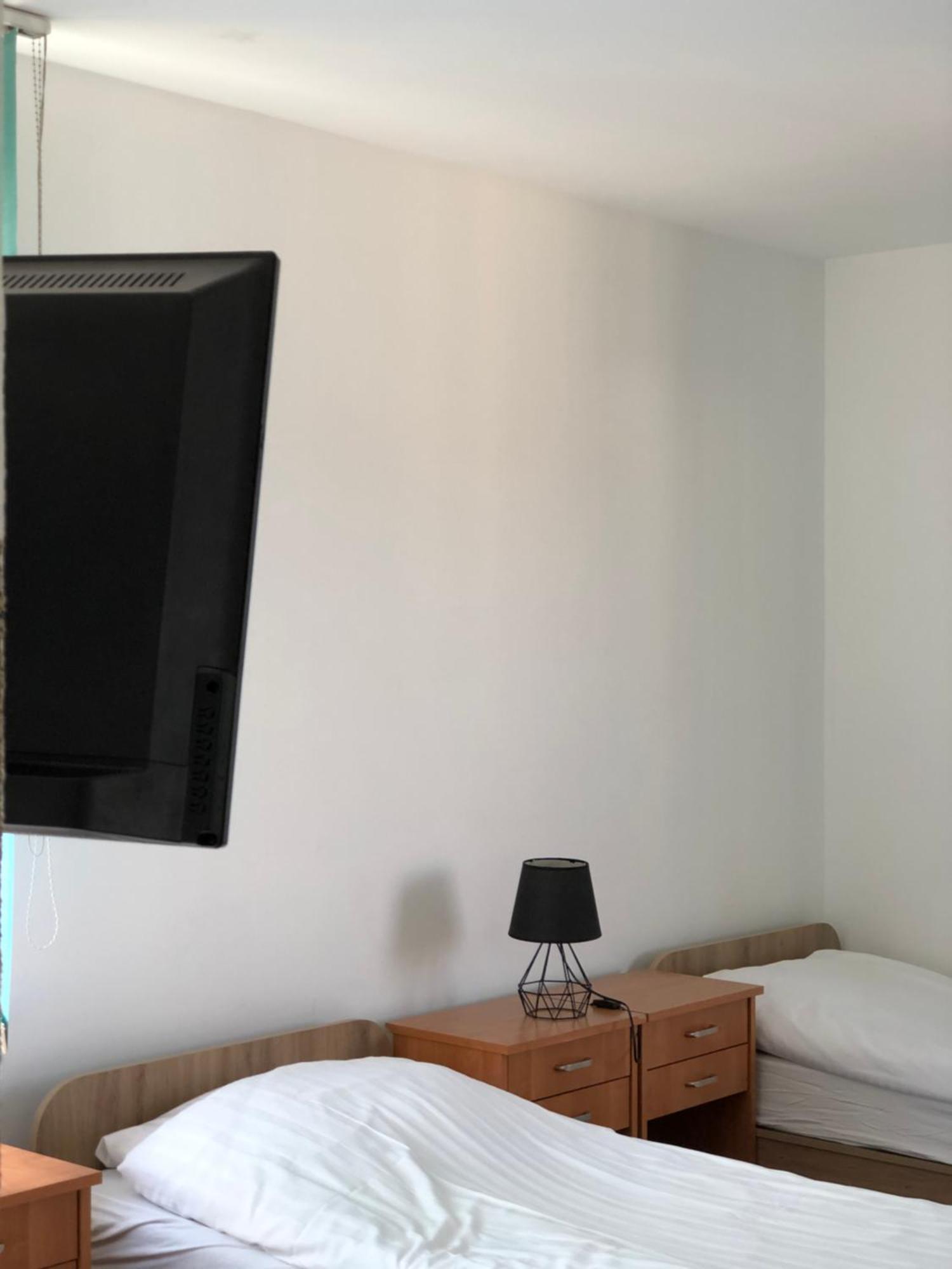 Dom Wczasowy Oliwia Kołobrzeg Exteriör bild